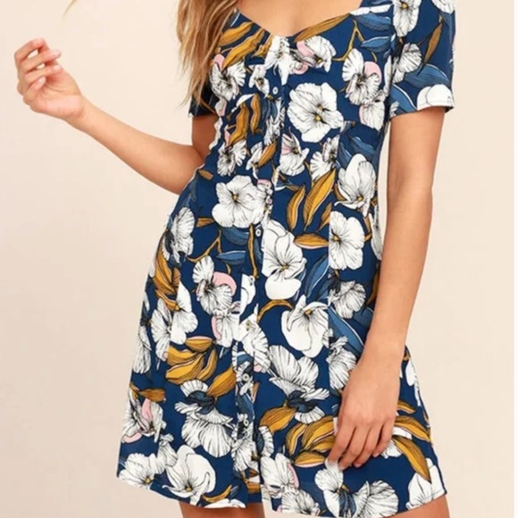 *NWT* MINKPINK Pacifico Tea Dress - floral short sleeve button front mini Size M - Picture 9 of 9